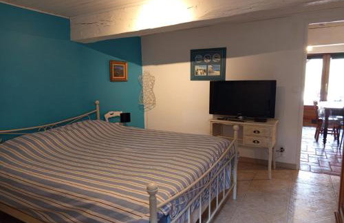 Dépendance pour 1 à 4 pers au calme dans propriété - Foto 5