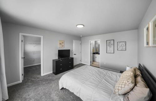 Contemporary Comfort in Quincy - Foto 11