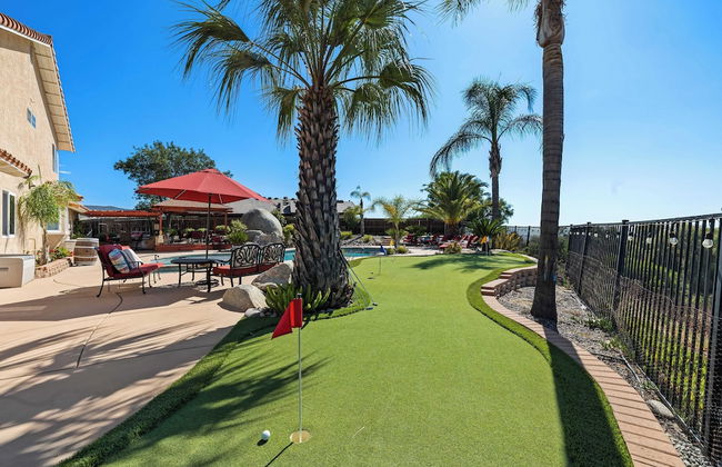 Chardonnay Charm by Avantstay Luxe Group Retreat w/ Pool Mins to Wineries - Foto 41