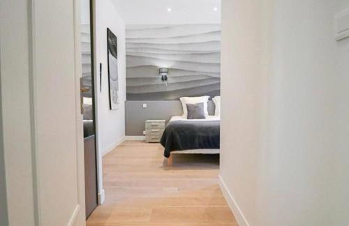 3 bedrooms 3 bath Bivouac 2 min Palais - Photo 18