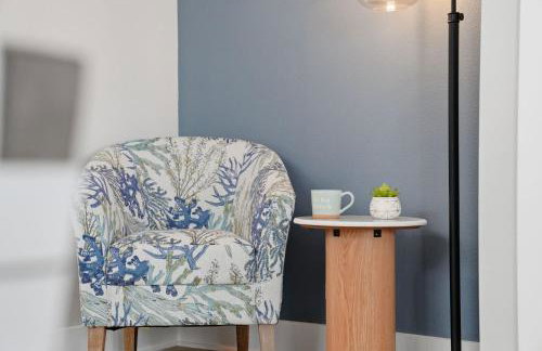 New Listing Discounts! Canal Home-Heated Pool, Game Room, Tesla Charger, & More - Foto 29