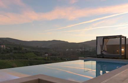 Venerato Villas Ampela & Apolonia, with Pool, Spa Whirlpool & Heritage, By ThinkVilla - Foto 54