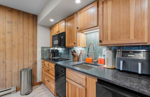 Scenic 1 Bedroom W/loft at Mount Bachelor Resort! - Foto 16