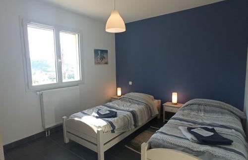 La Mirabelle 85m2 comfort et très jolie vue - Foto 10