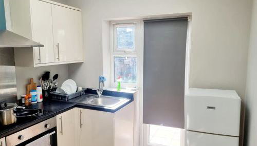Stylish Self-Contained Apartment with Private Entrance & Self Check-In - Foto 2, stove, pet friendly, toaster, minibar
