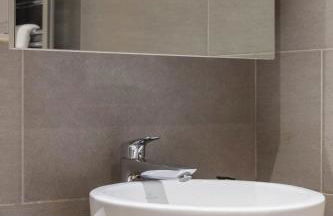 Gorgeous 2BR2BA w Balcony & AC Clapham North - Foto 31