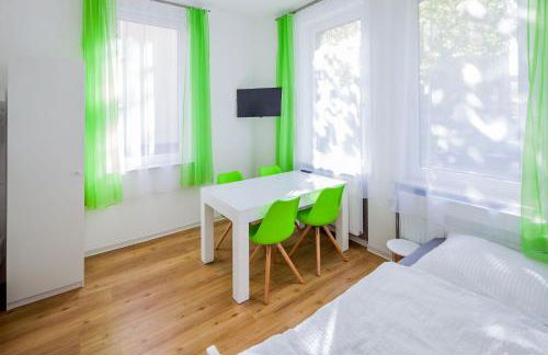SecondHome Stuttgart - Very nice apartment near historic city centre at Blumenstr 58 in Esslingen am Neckar - W2 - Foto 19