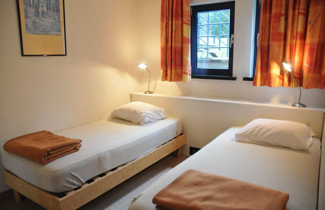 Apt w/ Fireplace & Garden - Photo 3