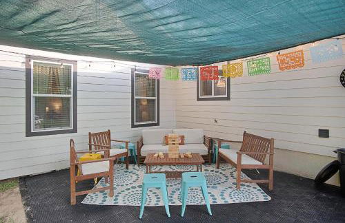 LaTexienda - 7min to A&M - Firepit - Volleyball - BBQ - Photo 18