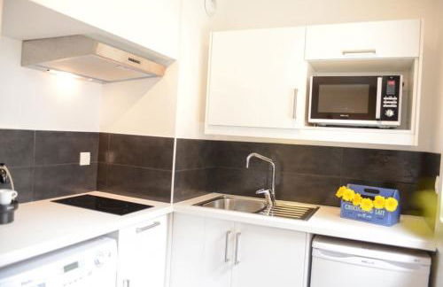 Quiet studio between train stations and the Opera. - Foto 12