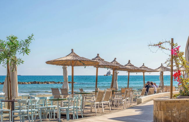 Sanders Breeze Limassol - Photo 37