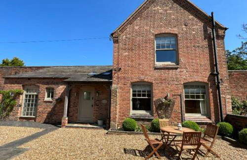 The Cottage, Orgreave Estate - Foto 2