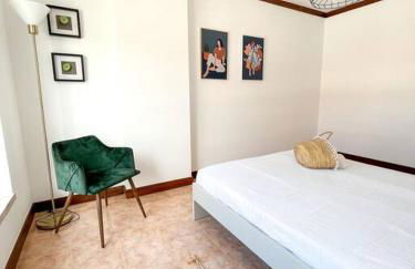 Esplanada-Zona Central-Perto Praias-Estacionamento Gratuito - Foto 20