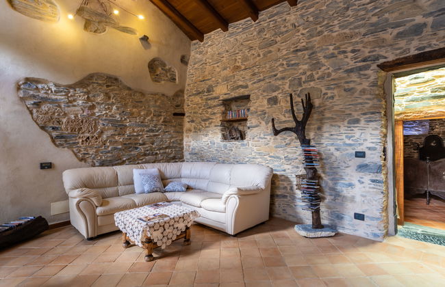 5 bedroom House in Prelà with private pool and garden - Photo 7