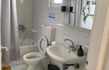 Madelulu House - Photo 16