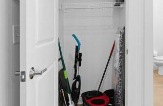 CRWU CLE Clinic , Walk UH CWRU , Gym WD Parking - Foto 20