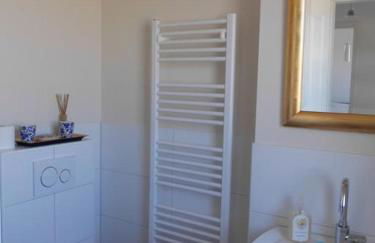 Komfortferienwohnung "Hauptdeck" in Kalifornien 90 m vom Meer mit Wallbox - Foto 7