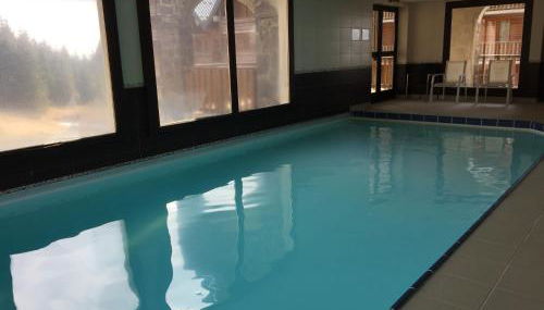 Lama-Gîte-des-Puys T3 Lamadalet, vue sud, terrasse, parking privé - Photo 2