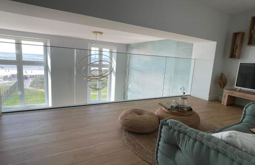 FACE MER PIEDS DANS L'EAU DUPLEX 4 Chambres 155 M2 8-12 personnes - Photo 62