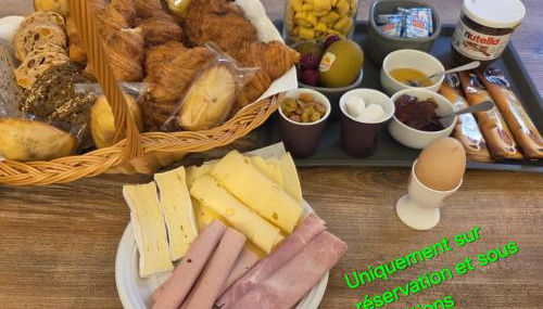 LA PARENTHÈSE AU PAYS DU VERT - Foto 2