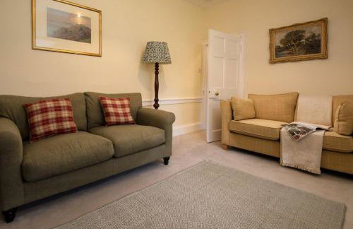 The White House - Photo 13