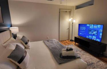 Apartment Kingbed+Parking+Pool+Gym+CityView+2TV's - Foto 40