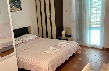 Studio Apartmani Kremić - Foto 28