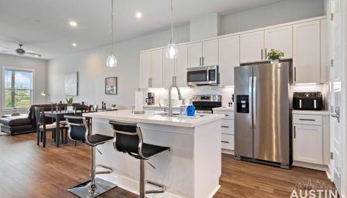 Walk to BBQ and Dog Park 2BR2BA Gym Workspace and WiFi by AustinVacay - Foto 3