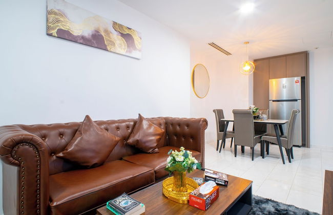 Moonway Luxury Suites At Eaton Residence - Photo 72