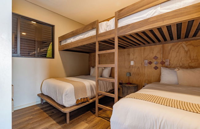 Wave House - Photo 16