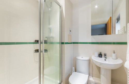 Redhill,Sleeps9,Parking,17minsLGW30 to London - Foto 36