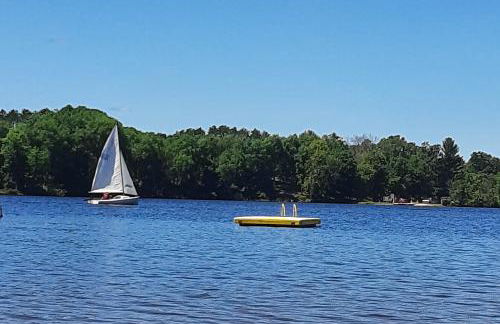 Pool and Beach Access! Lake Arrowhead Hideaway - Foto 30