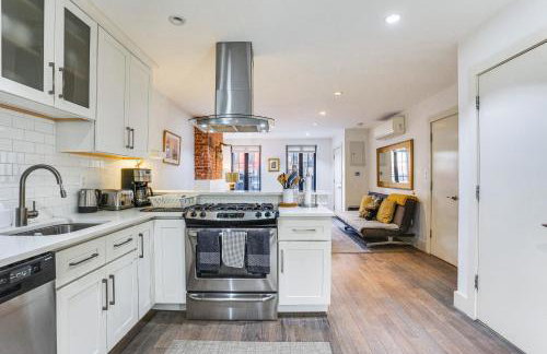 Shared Yard Space! Garden-Level Unit in Bed-Stuy - Foto 11