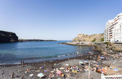 TenoHomes Sunny Terrace & Private Pool - Foto 30