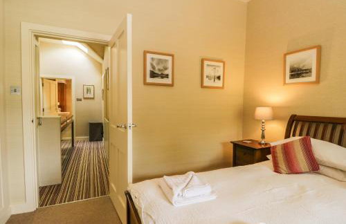 Scale Force - Foto 20