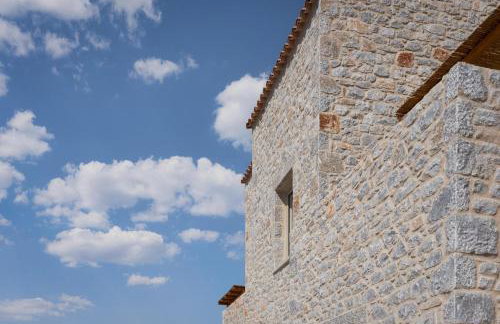 Yerma Suites Limeni - Photo 62