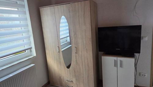 Spacious Apartment in Odenthal near Leverkusen - Foto 4, wardrobe