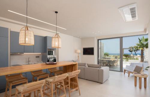 Amalthia Villa, Heated Pool & Walk to the Beach, By ThinkVilla - Photo 26