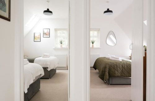 Cosy Cotswolds Getaway - Stow-on-the-Wold - Eagle Cottage - Photo 4