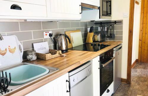 The Old Mill Holiday Cottages, Nr Mold - Foto 51