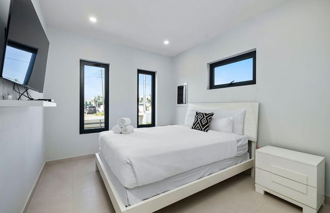 Brand New Modern Villa w 3BR 2 5BA Privatepool - Foto 8