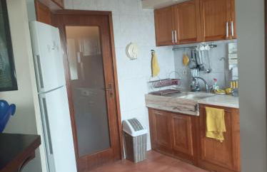 Yellow House - Photo 38