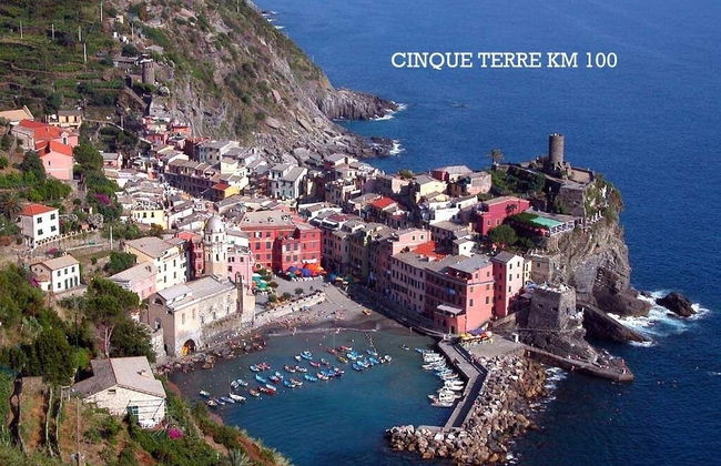 Villa In Lucca Placed in a Residential Area, all Services Nearby - Foto 25