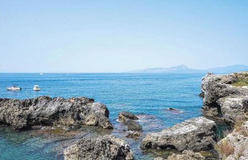 1 Bedroom Amazing Apartment In Locri - Foto 16