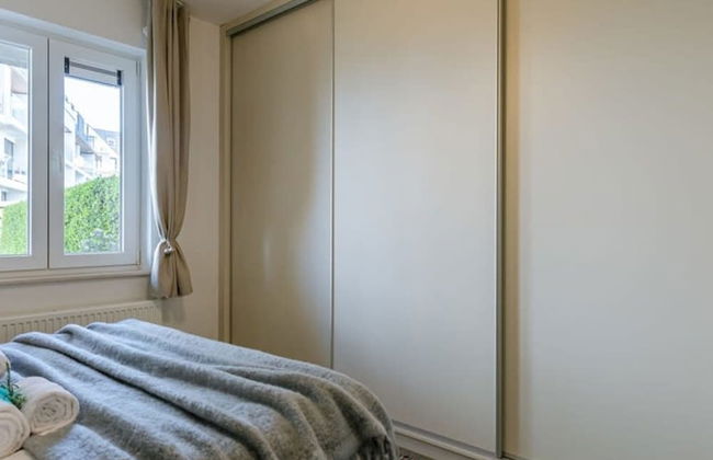 Bright Apartment With Large and Sunny Garden - Foto 17