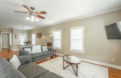 Large 4 bedroom - 8 beds - Pet Friendly - Foto 18