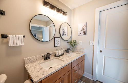 King Bed Newly Updated Condo! - Foto 26