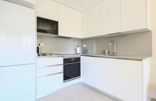 Brand New 2BR with Auto Check-In - Foto 24