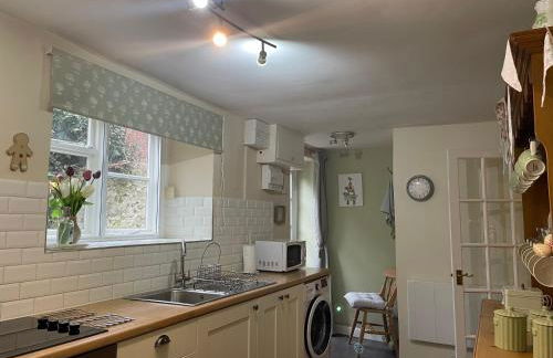 Gingerbread Cottage - Photo 18