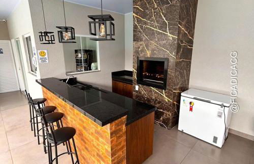 Linda Casa Nova e com piscina - Foto 47